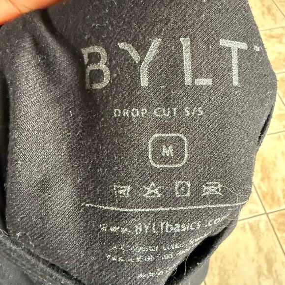 BYLT Basics T Shirts Lot of 2 Drop Cut Men's Size Medium Blue And Black - Picture 4 of 12